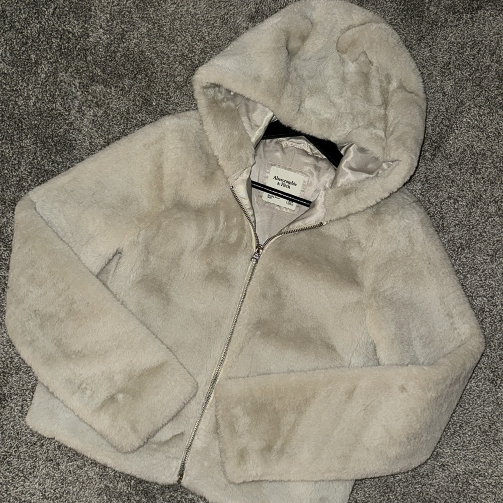 abercrombie and fitch faux fur hooded zip up sweater size xxs